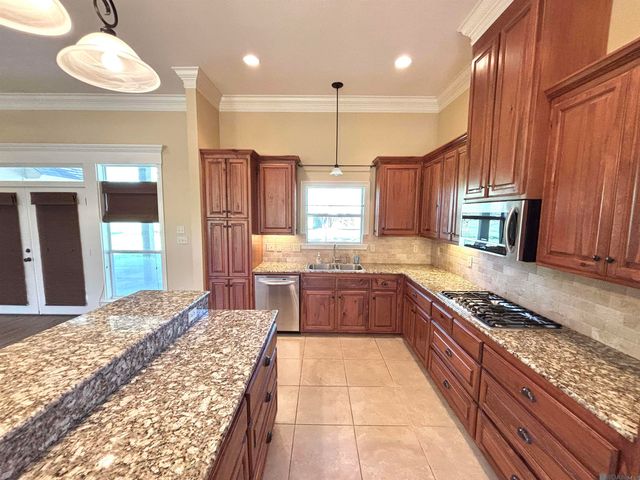 229 Gisele St, New Roads, LA 70760