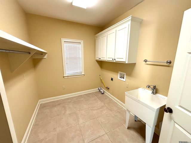 229 Gisele St, New Roads, LA 70760