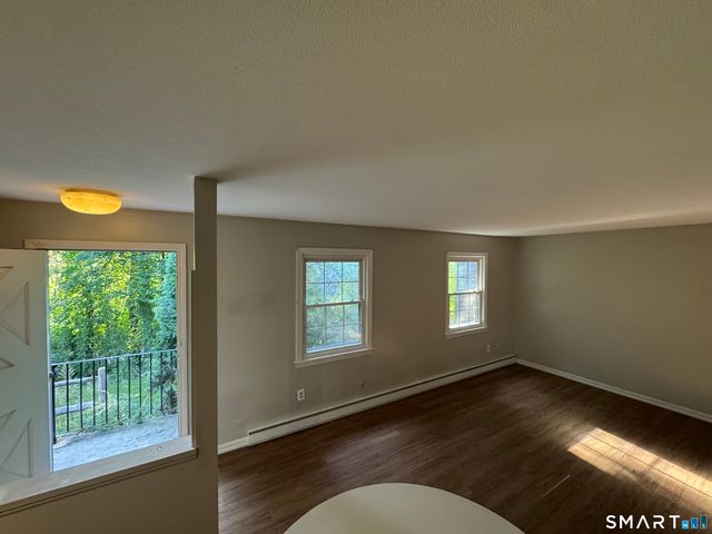 239 Old Farms Road 16E, Avon, CT 06001