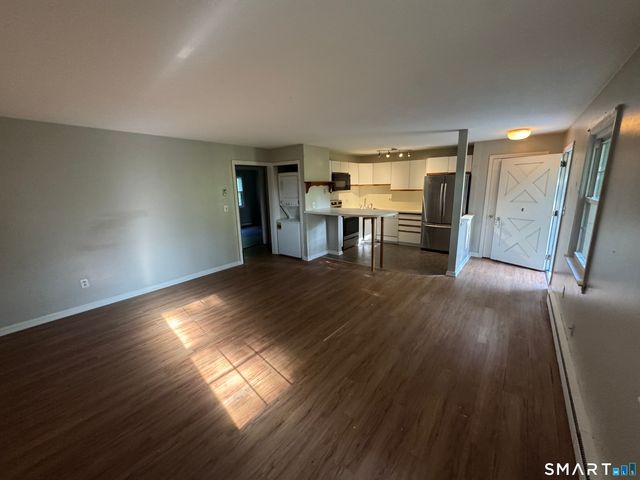 239 Old Farms Road 16E, Avon, CT 06001