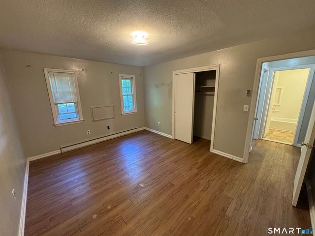 239 Old Farms Road 16E, Avon, CT 06001