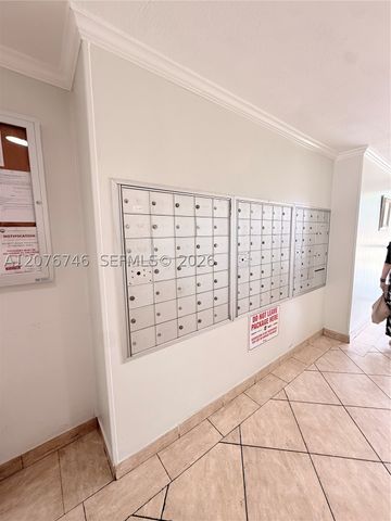 17560 Atlantic Blvd 503, Sunny Isles Beach, FL 33160