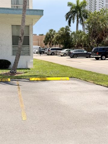 17560 Atlantic Blvd 503, Sunny Isles Beach, FL 33160