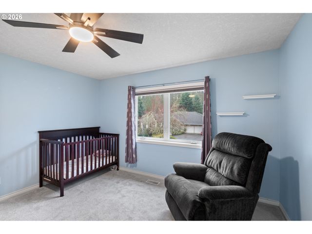 2804 BEACON HILL Dr, West Linn, OR 97068