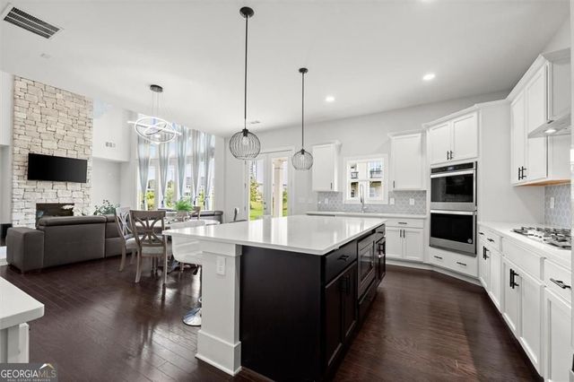 3540 Charlesbourg Run, Cumming, GA 30028