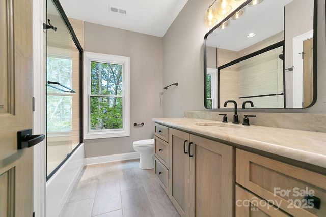 86 Isuhdavga Court, Brevard, NC 28712