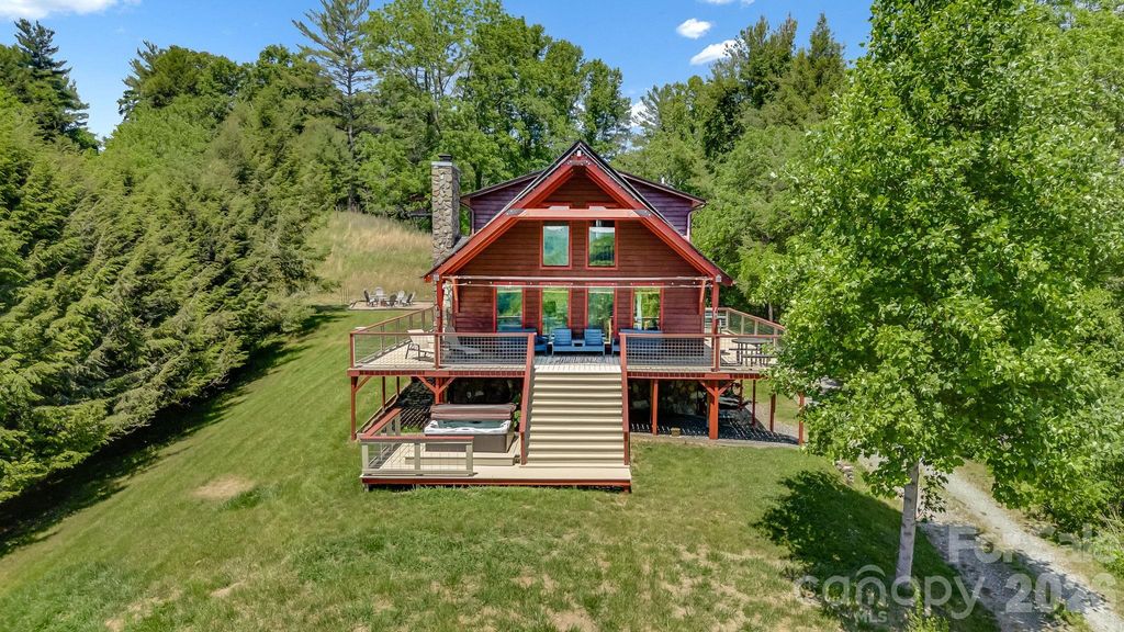694 Boulder Road, Marshall, NC 28753