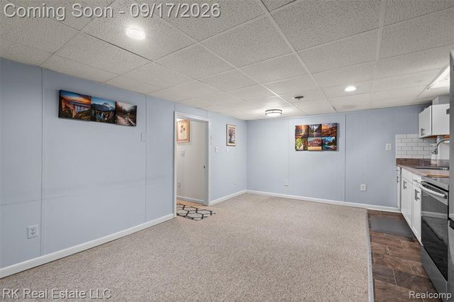 15461 Vincent Street, Clinton Township, MI 48038