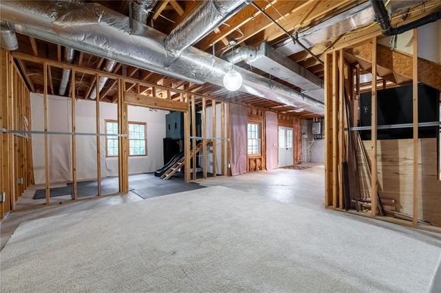2031 Roydon Court SE, Smyrna, GA 30080