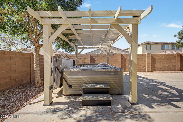 2694 E RUNAWAY BAY Place, Gilbert, AZ 85298