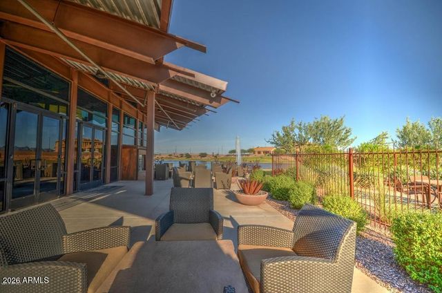 2694 E RUNAWAY BAY Place, Gilbert, AZ 85298