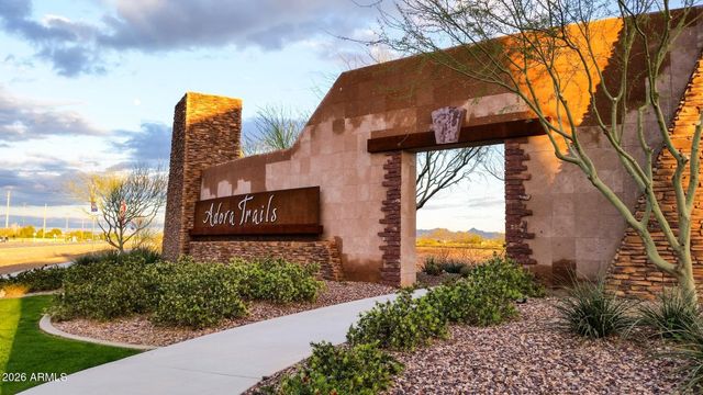 2694 E RUNAWAY BAY Place, Gilbert, AZ 85298