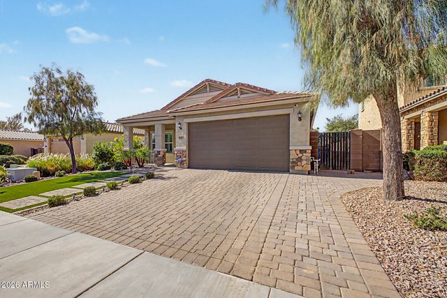 2694 E RUNAWAY BAY Place, Gilbert, AZ 85298