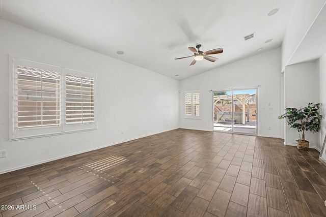 2694 E RUNAWAY BAY Place, Gilbert, AZ 85298