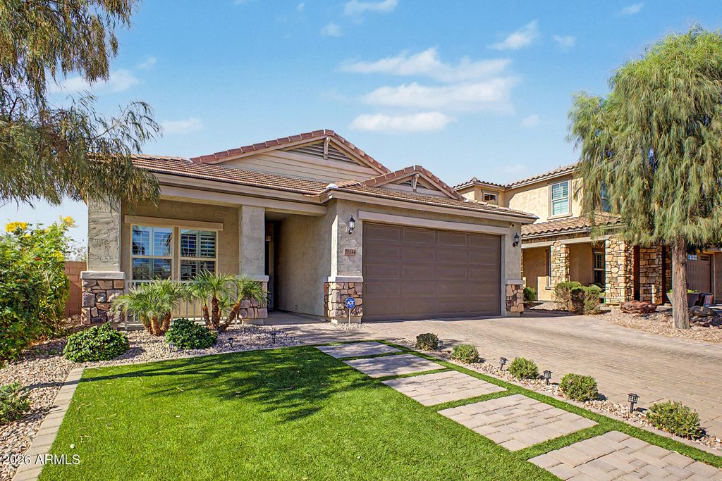 2694 E RUNAWAY BAY Place, Gilbert, AZ 85298 — photo 4