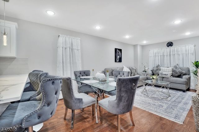 225 S 9Th St, Newark City, NJ 07103