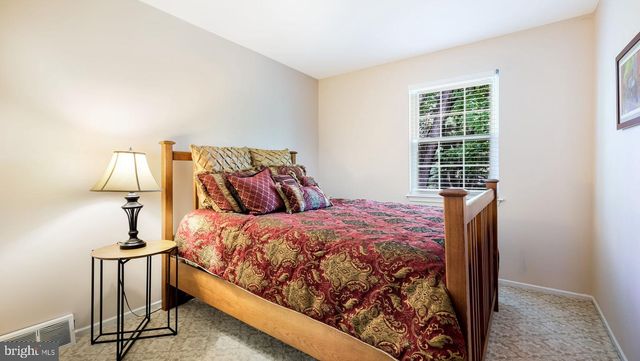 112 SANDY RIDGE DR, Doylestown, PA 18901