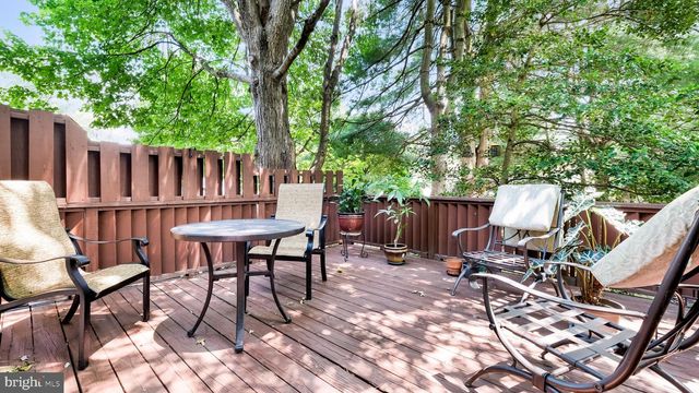 112 SANDY RIDGE DR, Doylestown, PA 18901