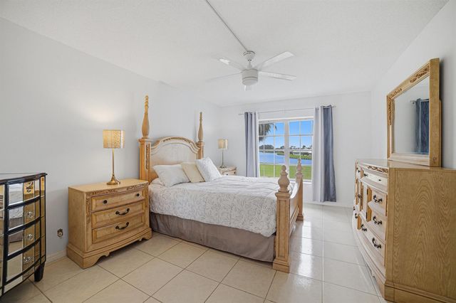 169 Atlantis Boulevard 205, Atlantis, FL 33462