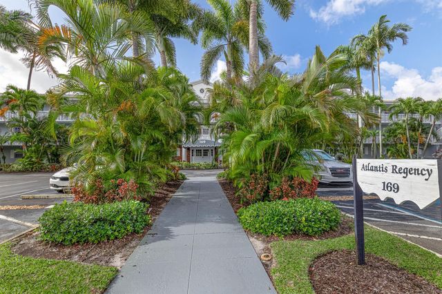 169 Atlantis Boulevard 205, Atlantis, FL 33462