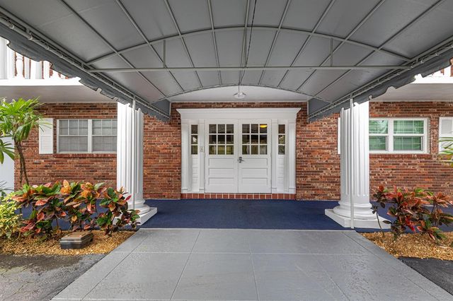 169 Atlantis Boulevard 205, Atlantis, FL 33462