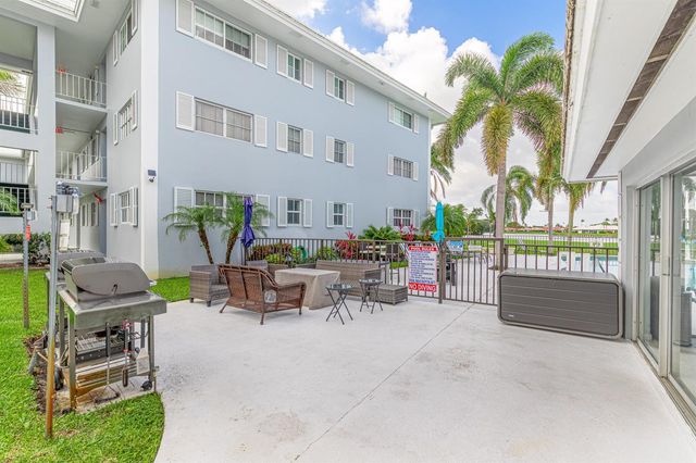 169 Atlantis Boulevard 205, Atlantis, FL 33462