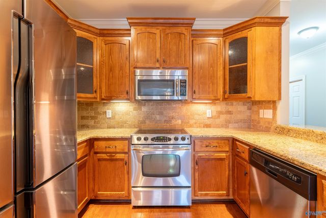 525 West Mossyleaf Drive, Huntsville, AL 35824