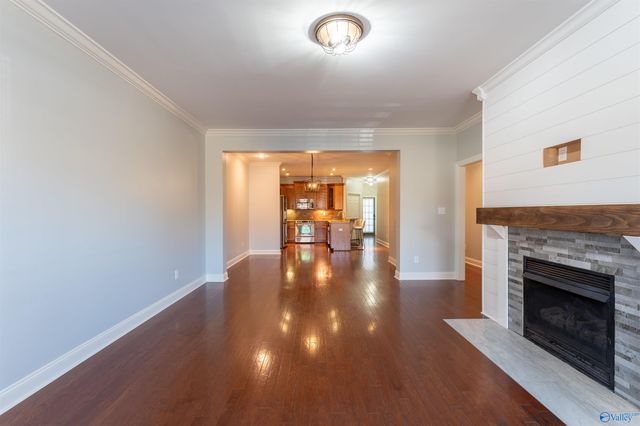 525 West Mossyleaf Drive, Huntsville, AL 35824