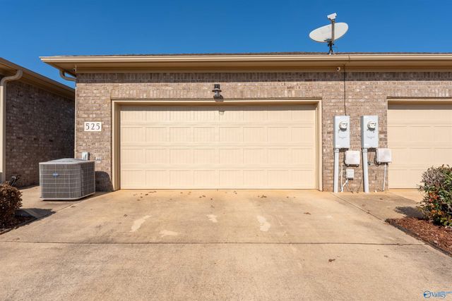 525 West Mossyleaf Drive, Huntsville, AL 35824