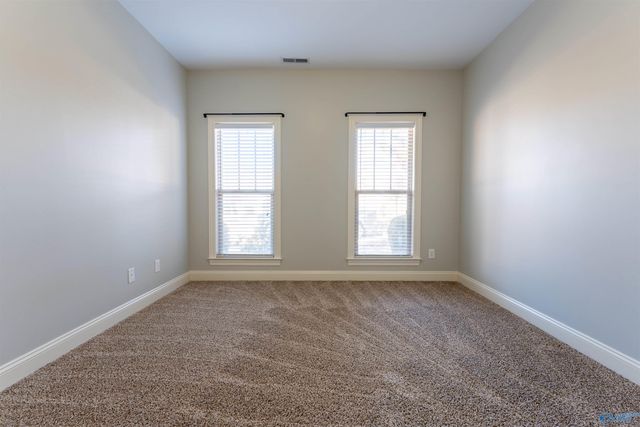 525 West Mossyleaf Drive, Huntsville, AL 35824