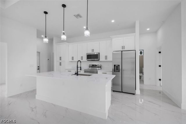 3005 Ida AVE S, Lehigh Acres, FL 33971