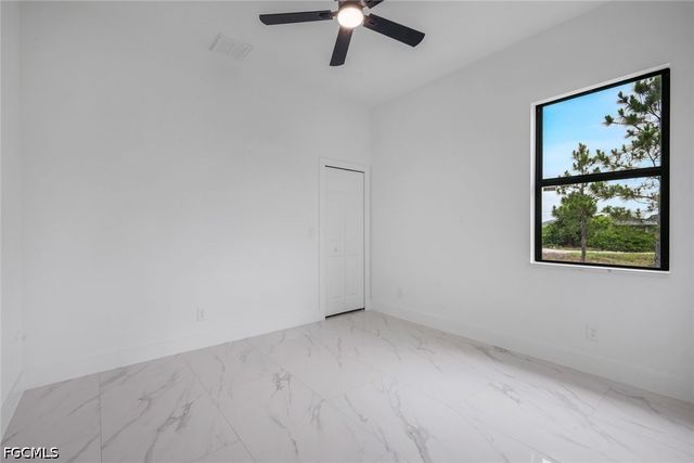3005 Ida AVE S, Lehigh Acres, FL 33971