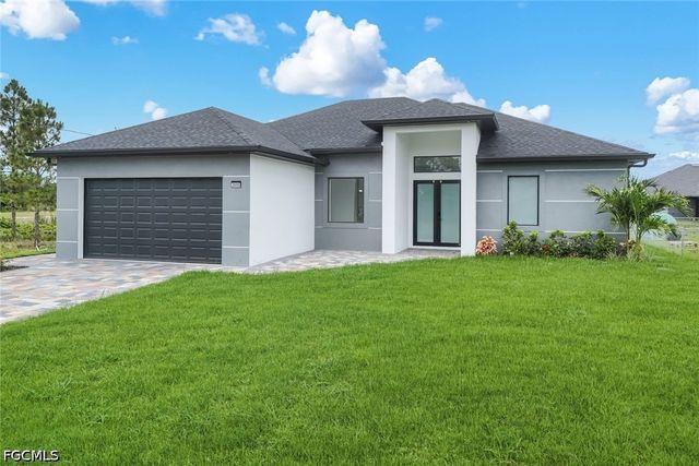 3005 Ida AVE S, Lehigh Acres, FL 33971