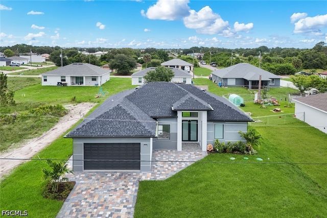 3005 Ida AVE S, Lehigh Acres, FL 33971