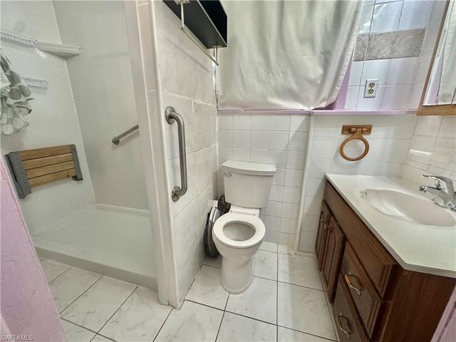 4428 Bessie AVE, Fort Myers, FL 33905