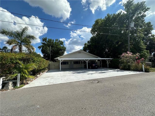 4428 Bessie AVE, Fort Myers, FL 33905
