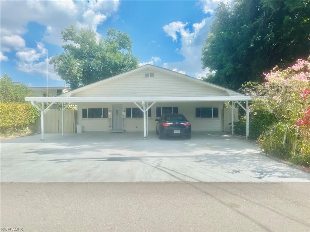 4428 Bessie AVE, FORT MYERS, FL 33905 — photo 4