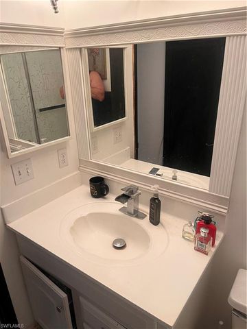 781 107th AVE, Naples, FL 34108