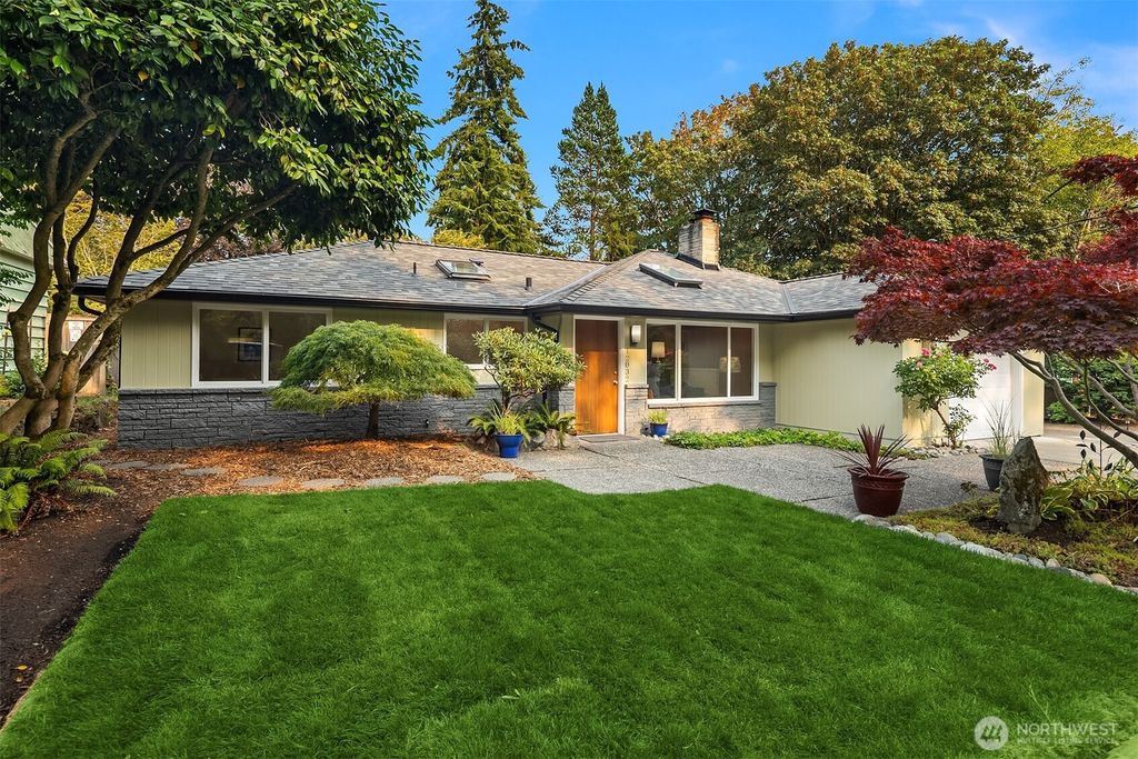 12032 12th Avenue NW, Seattle, WA 98177
