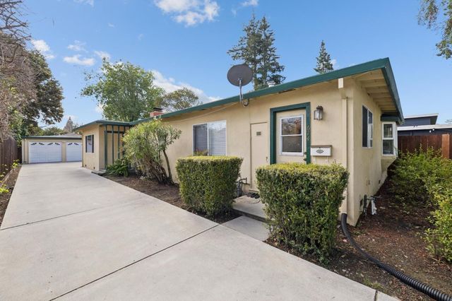 674 Bryson Avenue, Palo Alto, CA 94306