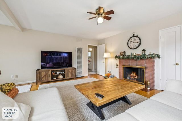 674 Bryson Avenue, Palo Alto, CA 94306