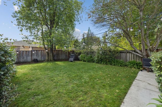 674 Bryson Avenue, Palo Alto, CA 94306