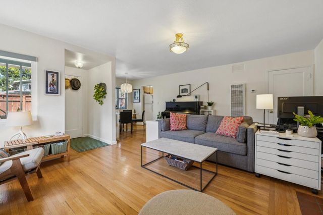 674 Bryson Avenue, Palo Alto, CA 94306