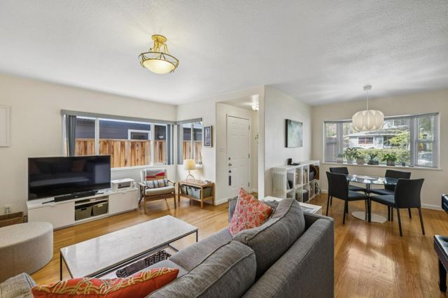 674 Bryson Avenue, Palo Alto, CA 94306