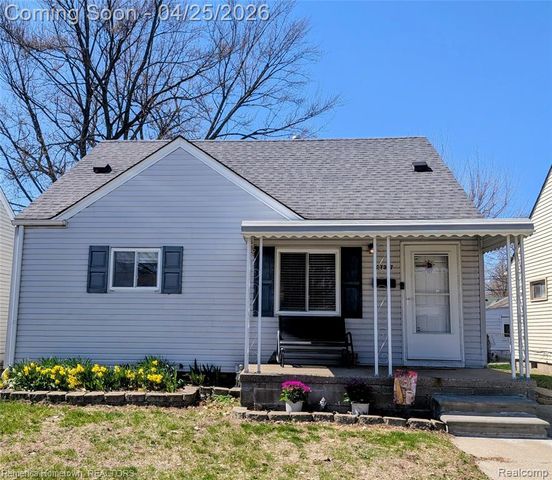 27377 Palmer Boulevard, Madison Heights, MI 48071