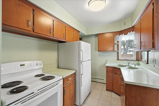 413 N Stevenson Street, Deforest, WI 53532