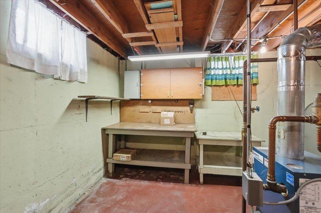 413 N Stevenson Street, Deforest, WI 53532