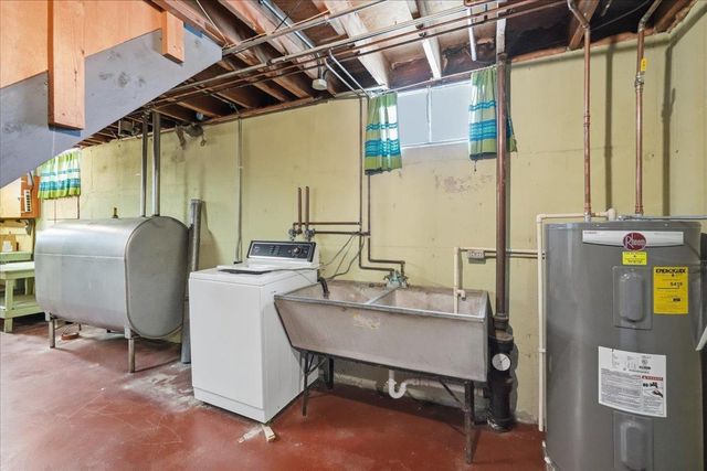 413 N Stevenson Street, Deforest, WI 53532