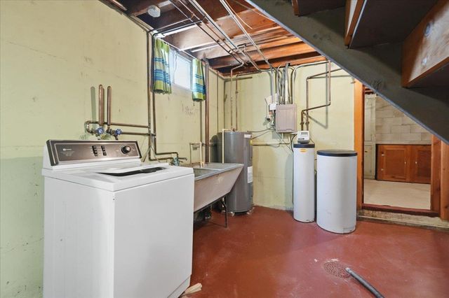 413 N Stevenson Street, Deforest, WI 53532