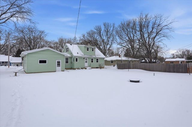 413 N Stevenson Street, Deforest, WI 53532